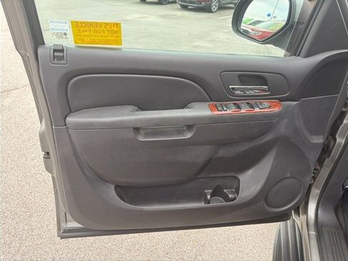 Used 2012 GMC Yukon SLE w/ Convenience Package image 19