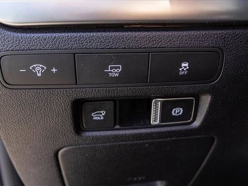 Used 2025 Hyundai Palisade SEL image 13