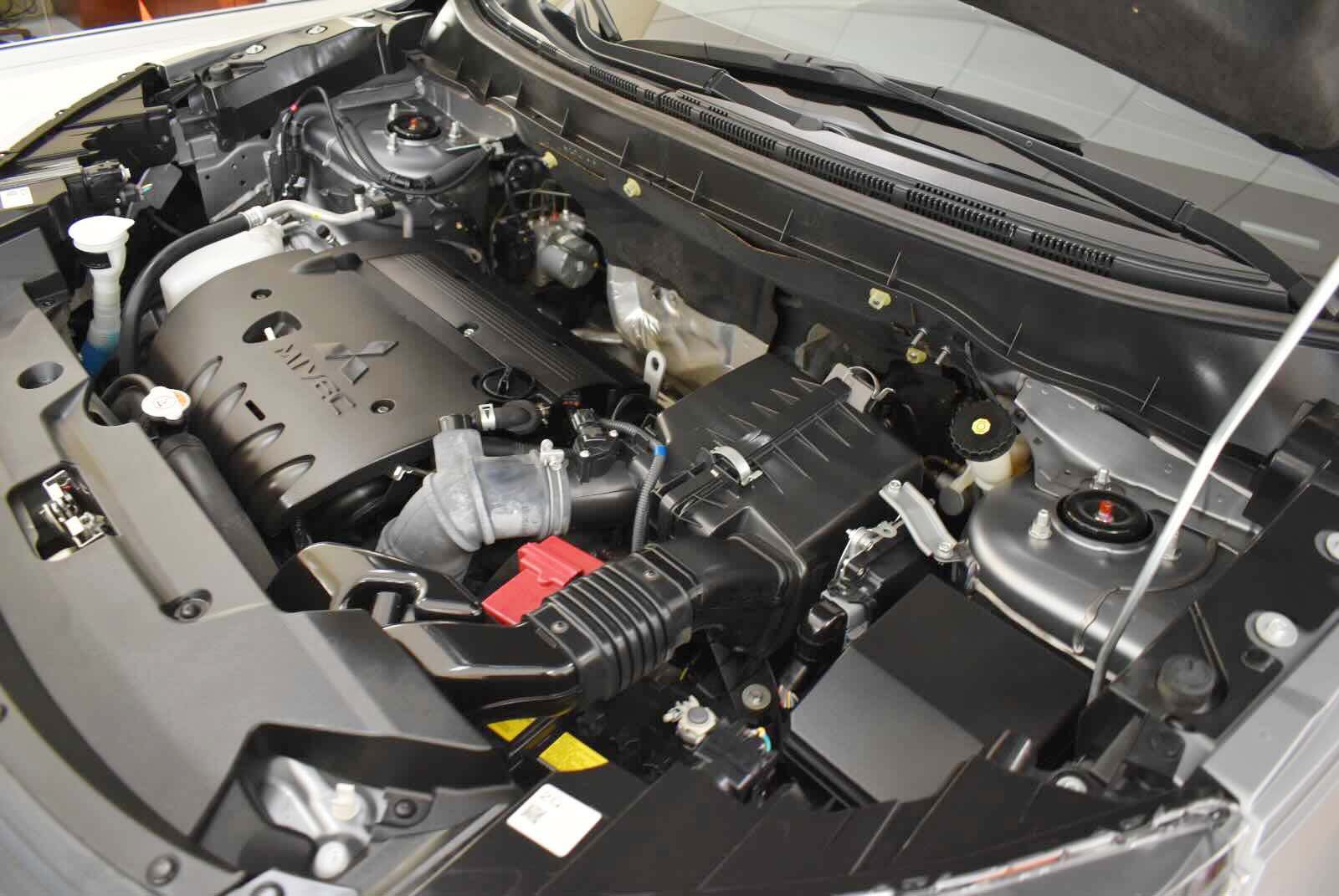 Used 2024 Mitsubishi Outlander Sport LE AWD/4WD image 27