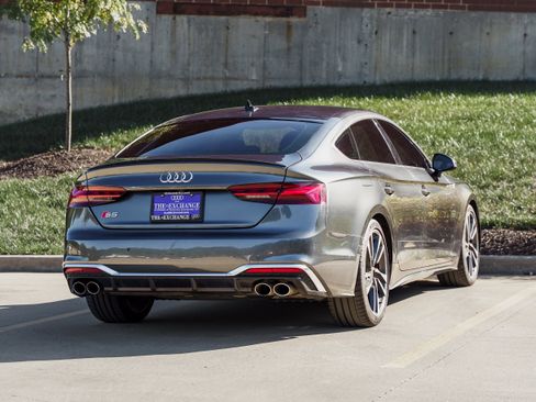 Used 2023 Audi S5 Premium Plus w/ Premium Plus Package image 4