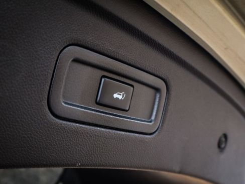 Used 2013 INFINITI FX37 Base w/ Premium Pkg image 37