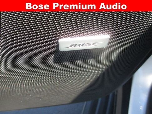 Used 2023 GMC Yukon SLT AWD/4WD image 20