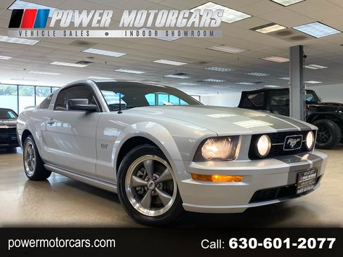 Used 2006 Ford Mustang GT image 1
