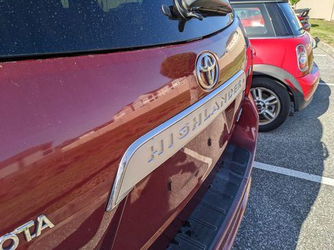 Used 2008 Toyota Highlander Limited image 12