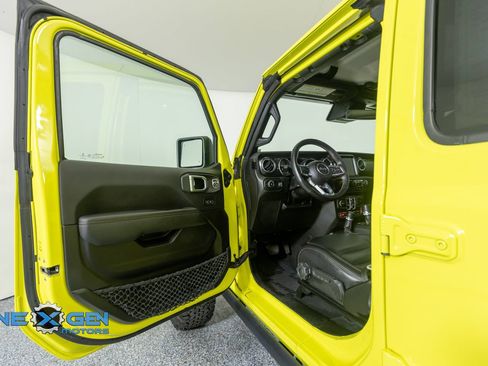 Used 2023 Jeep Wrangler Unlimited Rubicon 392 w/ Xtreme Recon 35" Tire Package AWD/4WD image 10