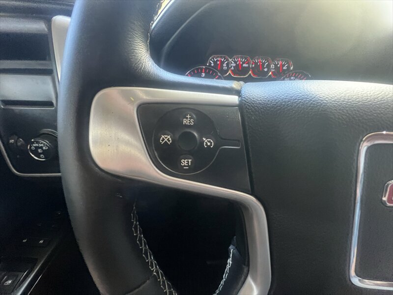 Used 2014 GMC Sierra 1500 SLE w/ SLE Value Package RWD image 31