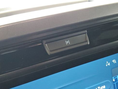 New 2025 Ford F150 XLT w/ Equipment Group 302A MID image 15