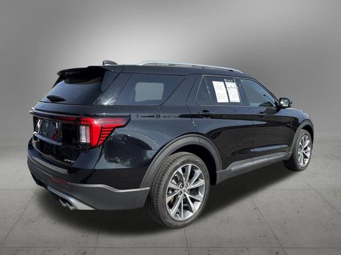 Used 2025 Ford Explorer Platinum w/ Ultimate Package AWD/4WD image 4