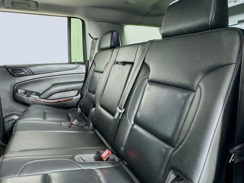 Used 2018 GMC Yukon XL SLT image 12