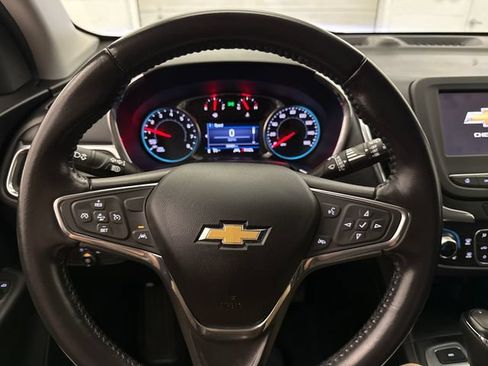 Used 2020 Chevrolet Equinox LT AWD/4WD image 13
