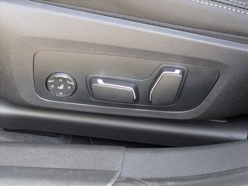 New 2026 BMW 330i xDrive Sedan image 4