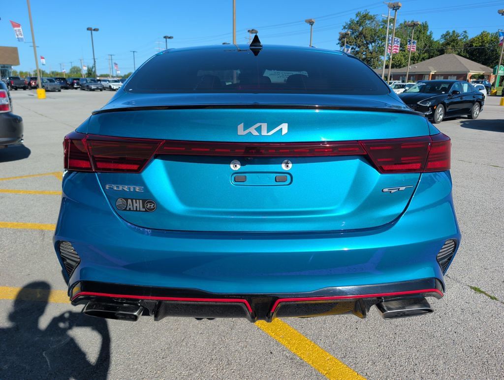 Used 2022 Kia Forte GT w/ GT Technology Package FWD image 6
