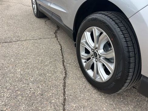 Certified 2024 Ford Edge Titanium w/ Equipment Group 301A image 28