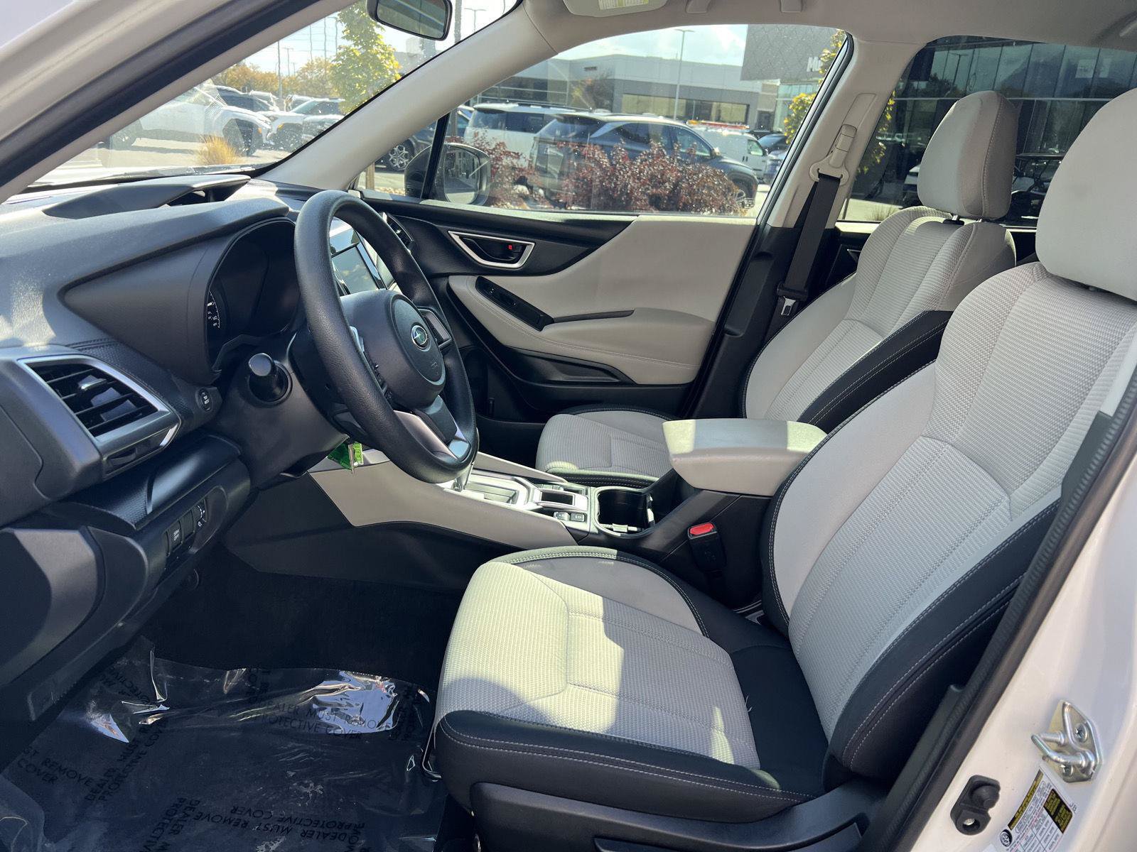 Used 2022 Subaru Forester AWD/4WD image 25