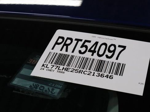 Used 2024 Chevrolet Trax LT image 34