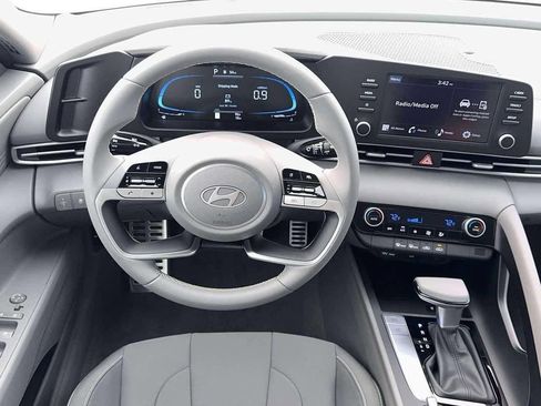 New 2026 Hyundai Elantra Sport image 17