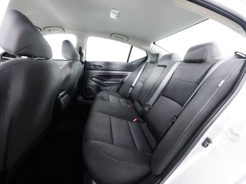 Used 2023 Nissan Altima 2.5 SV FWD image 17