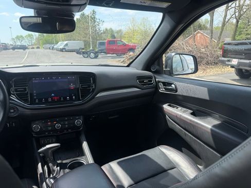 Certified 2023 Dodge Durango R/T RWD image 38
