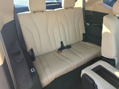 Certified 2023 Acura MDX FWD w/ Technology Package image 33