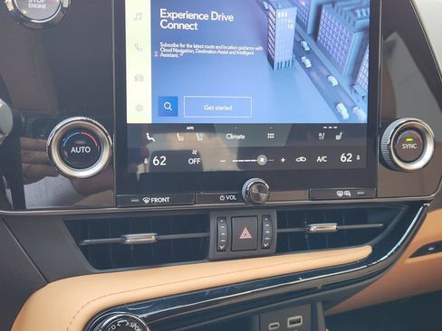 Certified 2025 Lexus NX 250 FWD w/ Accessory Package (2T) image 18