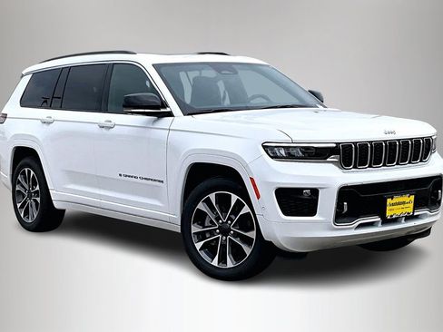 New 2025 Jeep Grand Cherokee L Overland w/ Advanced Protech Group III AWD/4WD image 1