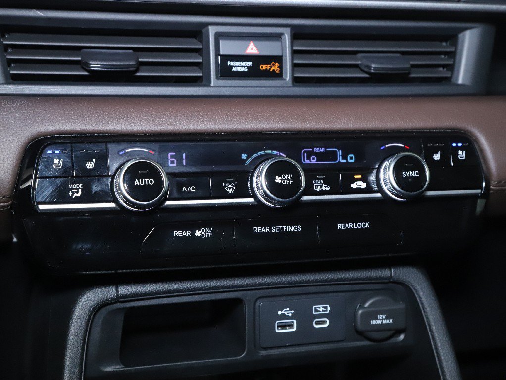 Used 2024 Honda Pilot Elite image 28
