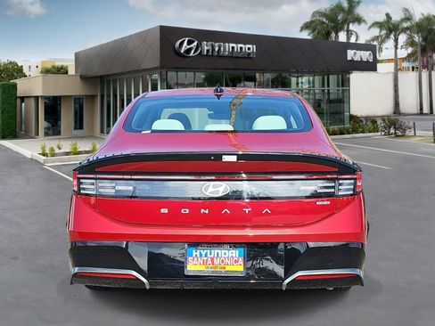 Certified 2025 Hyundai Sonata SEL image 4