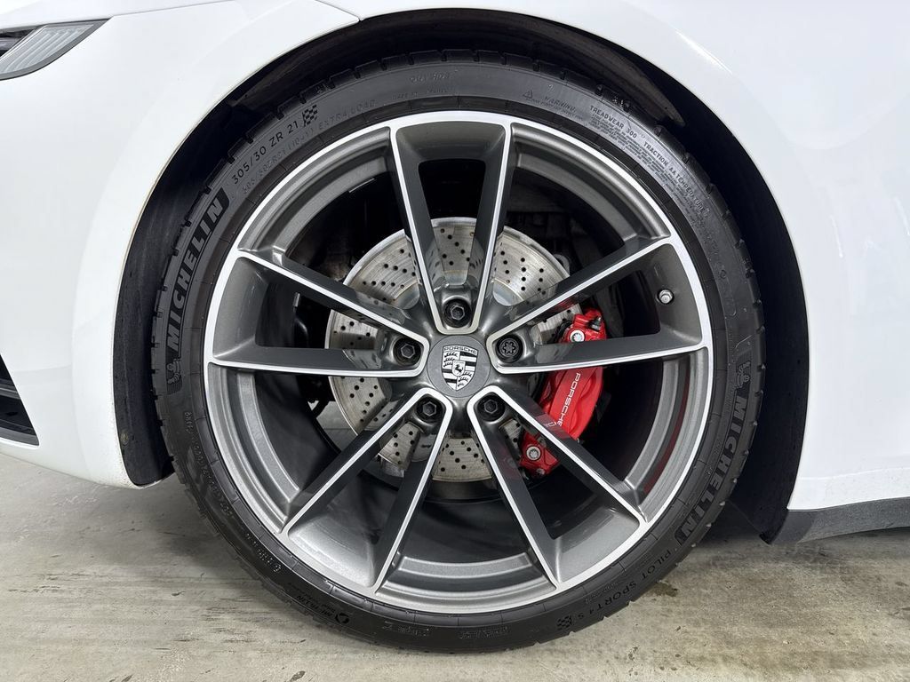 Certified 2024 Porsche 911 Carrera 4S AWD/4WD image 16