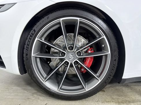Certified 2024 Porsche 911 Carrera 4S AWD/4WD image 16