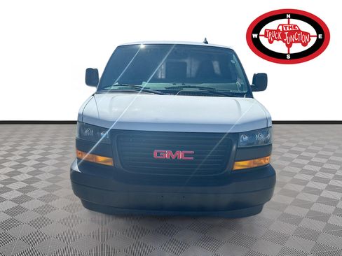 Used 2019 GMC Savana 2500 w/ Driver Convenience Package image 2