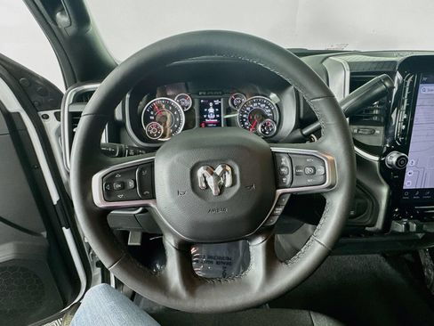 Used 2025 RAM 2500 Big Horn AWD/4WD image 11