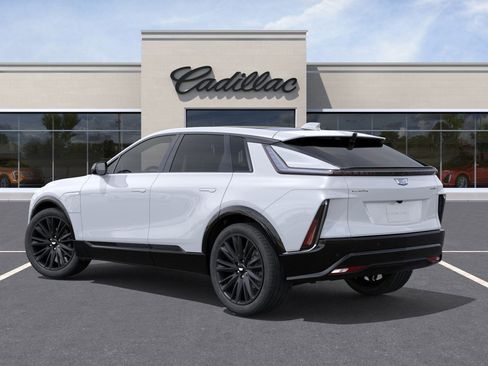 New 2026 Cadillac Lyriq Signature Sport image 27