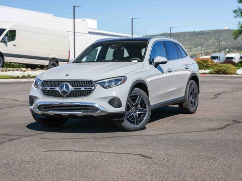 New 2026 Mercedes-Benz GLC 300 4MATIC image 1
