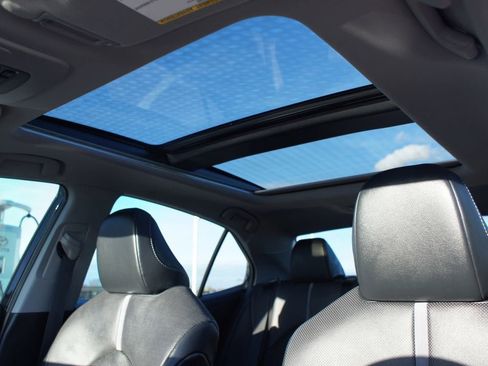 Used 2023 Toyota Camry XSE image 6