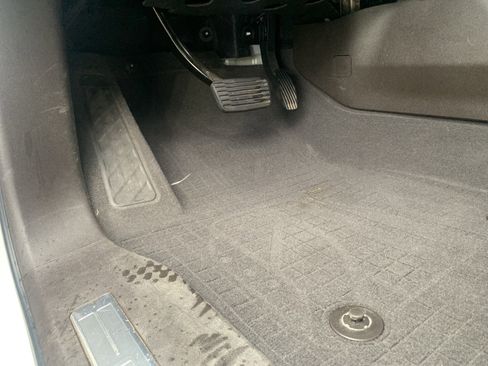 Used 2021 Chevrolet Tahoe Z71 w/ Z71 Off-Road Package image 17