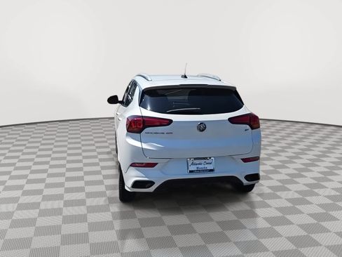 Used 2022 Buick Encore GX Select w/ Sport Touring Package FWD image 7