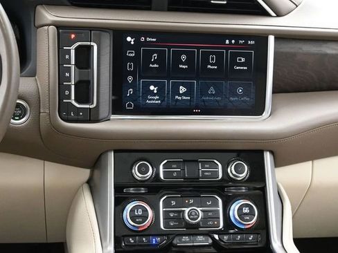 Used 2023 GMC Yukon Denali w/ Max Trailering Package image 10