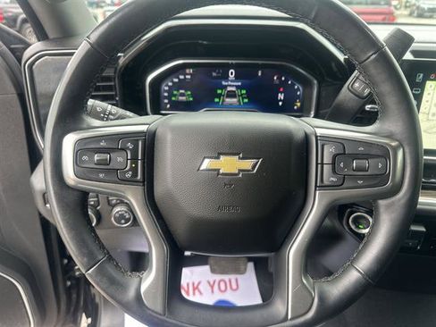 Certified 2025 Chevrolet Silverado 1500 LT AWD/4WD image 11