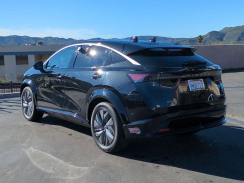 Certified 2023 Nissan Ariya FWD image 8