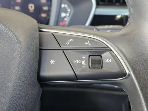 Used 2023 Audi Q3 2.0T Premium AWD/4WD image 14