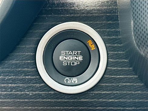 Used 2022 RAM 1500 Limited image 38