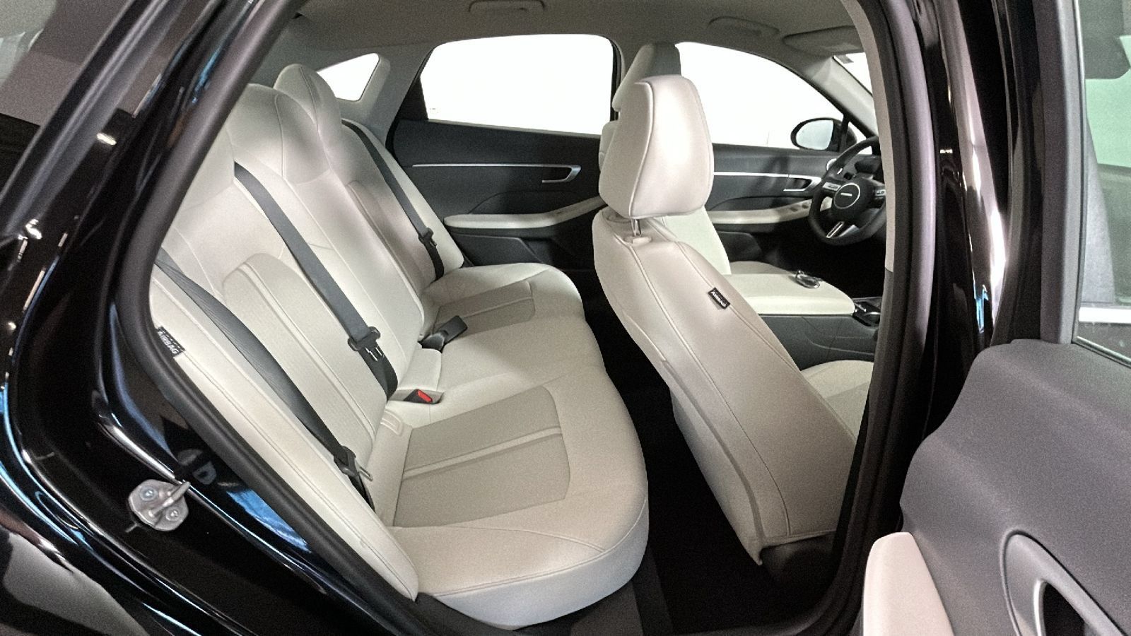 Certified 2026 Hyundai Sonata SE FWD image 36