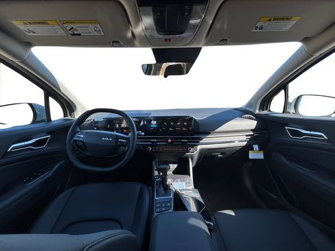 New 2026 Kia Sportage EX image 9