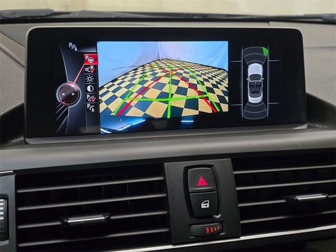 Used 2015 BMW 228i Convertible image 28