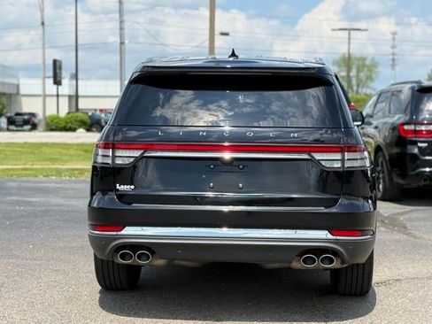 Used 2022 Lincoln Aviator AWD w/ Premium Package image 42