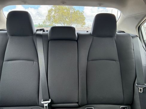 Used 2025 Toyota Corolla LE image 36