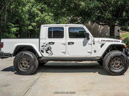 Used 2022 Jeep Gladiator Rubicon w/ LED Lighting Group AWD/4WD image 9