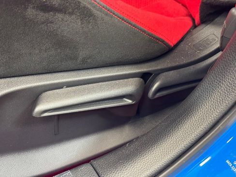 Used 2025 Honda Civic Type R image 12