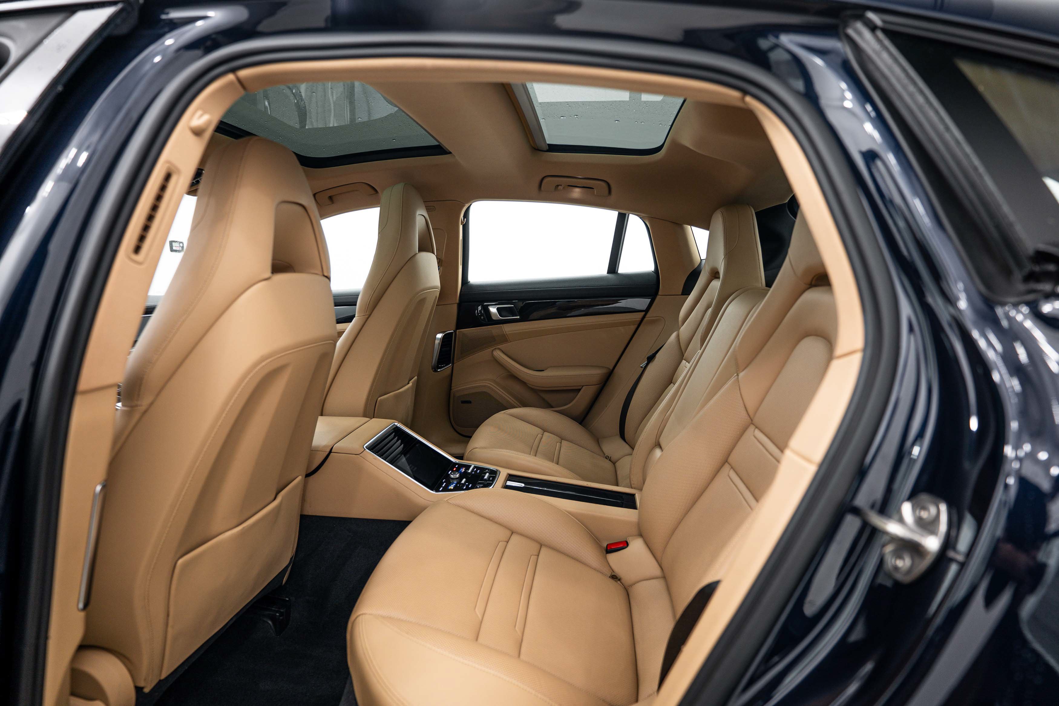 Certified 2020 Porsche Panamera 4 AWD/4WD image 23