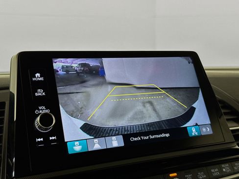 Used 2026 Honda Odyssey EX-L image 14